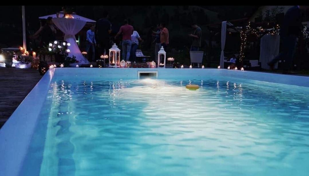 Hotel Casa Baciu Fundu Moldovei Exteriér fotografie