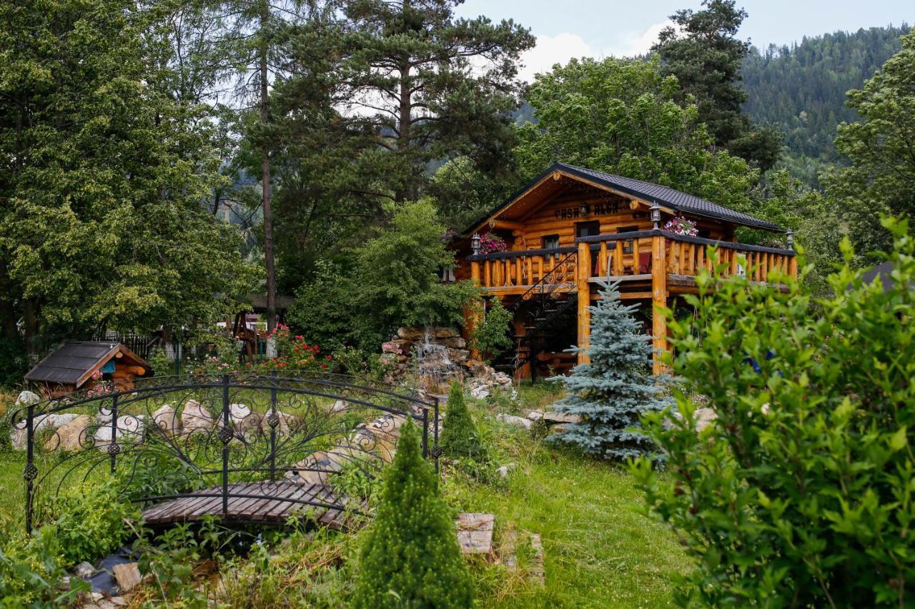 Hotel Casa Baciu Fundu Moldovei Exteriér fotografie